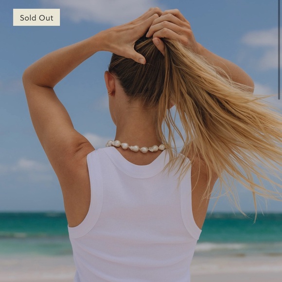 Daily Drills White Logo Tank - Picture 2 of 3